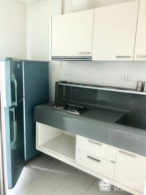 1-BR Condo at Q House Sathorn near BTS Krung Thon Buri