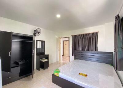 36 rooms apartment for sale in Chang Phuak, Chiang Mai