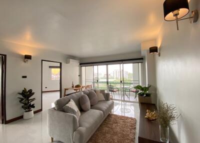 2 bed newly renovated unit for sale in Muang Chiang Mai