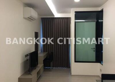 Condo at VTARA Sukhumvit 36 for sale