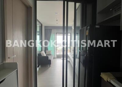 Condo at Life Sathorn Sierra for sale