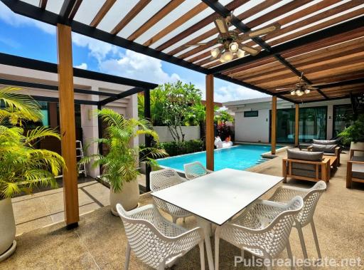 Modern 3 Bedroom Pool Villa for Sale in Cherngtalay, near Boat Avenue, Laguna & Golf