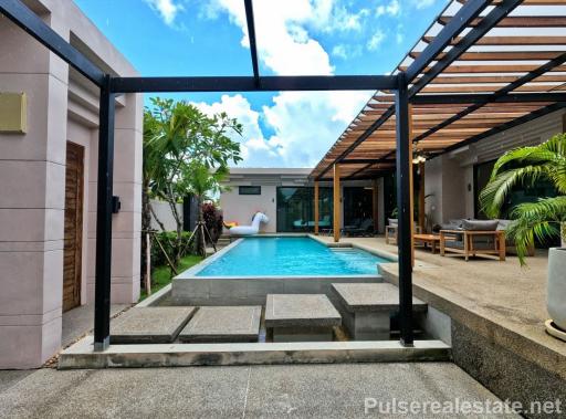 Modern 3 Bedroom Pool Villa for Sale in Cherngtalay, near Boat Avenue, Laguna & Golf