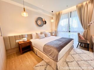 4 Bedroom Duplex Penthouse for Sale at Royal Phuket Marina, Phuket - Pool, Sea & Marina Views