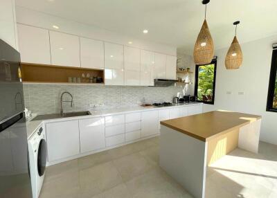 3Bedroom Modern Villa For Sale, Choeng Thale, Phuket