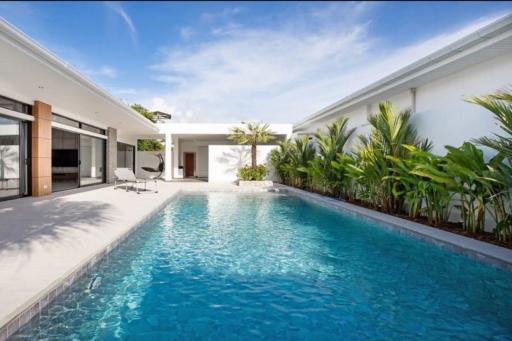 New Project Villa 4 Bedrooms With Private Pool For Sale In Rawai Phuket