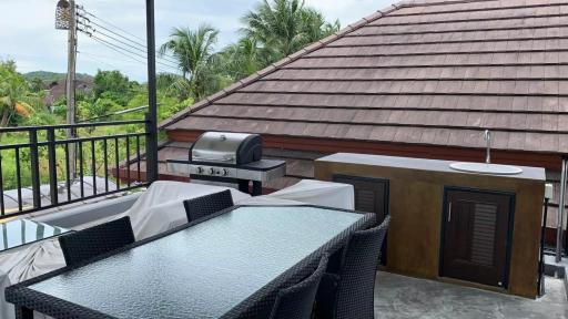 Resale - 760 sqm land plot 5 bedrooms pool villa for sale in Rawai