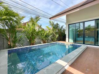 2 Bedrooms House in The Maple Huay Yai H011291