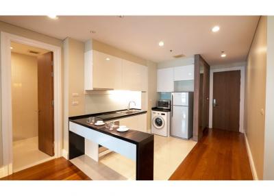 For Rent : Bright Sukhumvit 24 -  Modern 2 Bedroom  in the Heart of Sukhumvit