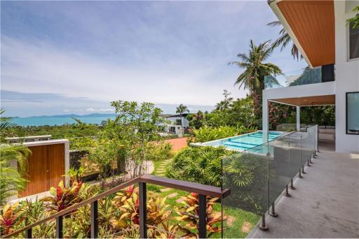 Stunning Luxury 4-BR Sea View Pool Villa in Bang Por, Koh Samui