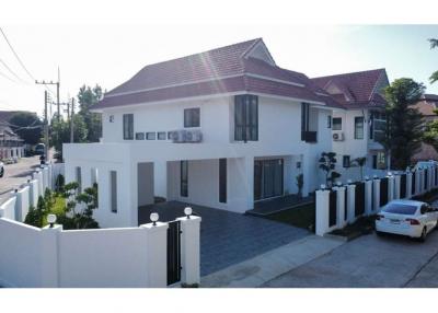 2 Storey Pool Villa - 920311004-1954