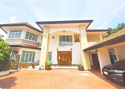 Elegantly 2-storey house with big land for sale