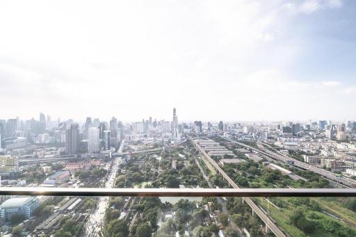 1-bedroom high floor condo for sale on Nana to Phetchaburi