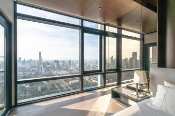 1-bedroom high floor condo for sale on Nana to Phetchaburi