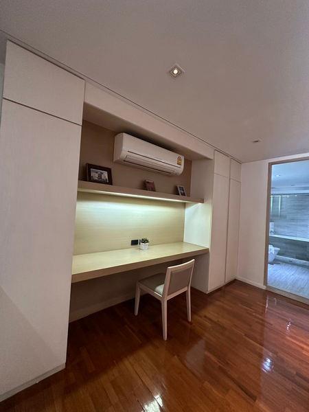 Bangkok Apartment  Sukhumvit BTS Phrom Phong