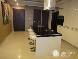 2-BR Condo at Baan Prompong Condominium near MRT Phetchaburi (ID 513487)