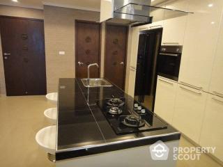 2-BR Condo at Baan Prompong Condominium near MRT Phetchaburi (ID 513487)