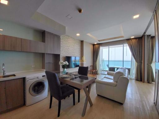 1 Bedroom Condo in Cetus Jomtien C010055