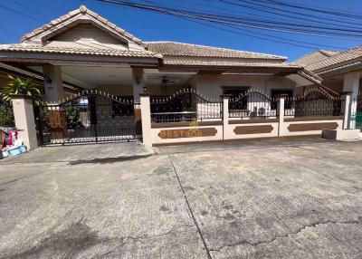 3 Bedrooms Villa / Single House in Royal Park Hill East Pattaya H010077