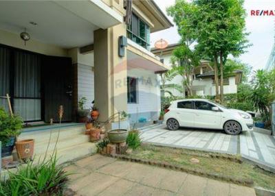 200 Sqm., 4 Beds House listed for ฿ 12,900,000.