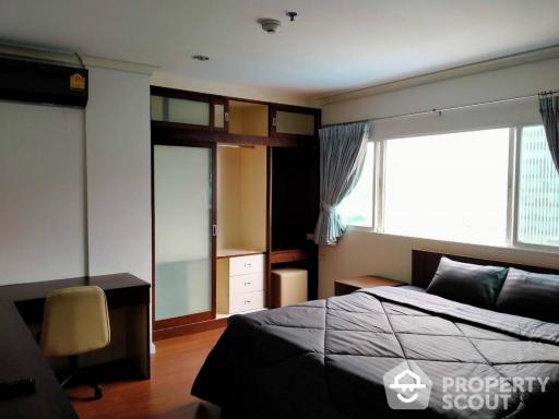 2-BR Condo at Grand Park View Condominium near MRT Sukhumvit (ID 407947)