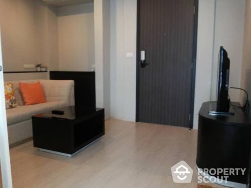 1-BR Condo at Rhythm Sukhumvit 44/1 near BTS Phra Khanong (ID 476927)