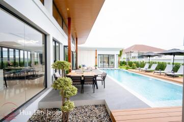 **Great Location** Contemporary 3 Bedroom Pool Villa for Sale on Soi 94 Hua Hin (Off-Plan)