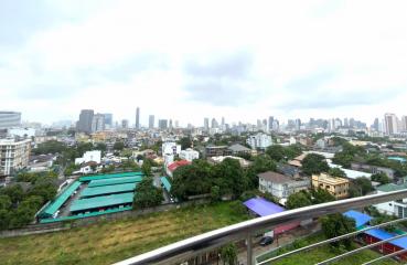 2 bed Condo in Supalai Place Condominium Khlong Tan Nuea Sub District C020592