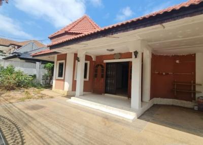 Single house for sale in Pattaya, Grand Thanyawan Home Village 1.