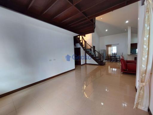 3 Bedrooms House in Siam Place East Pattaya H009946