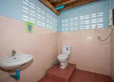 1 ห้องนอน, 2 ห้องน้ำ บ้าน ราคา ฿ 8,000/เดือน