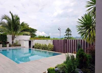 4 Bedroom Pool Villa in San Kamphaeng