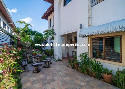 Luxurious Large Spanish Villa Style Home for Sale in Palm Springs, Nong Hoi, Chiang Mai