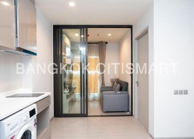 Condo at Life Sukhumvit 62 for sale