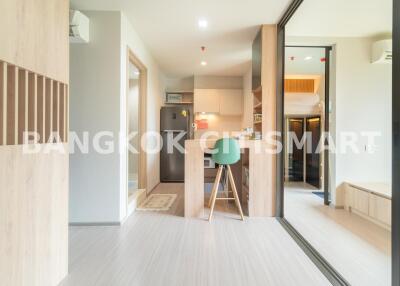 Condo at Life Sathorn Sierra for sale