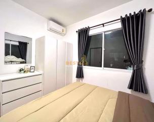 3 Bedrooms Villa / Single House in Baan Pruksanara East Pattaya H010206