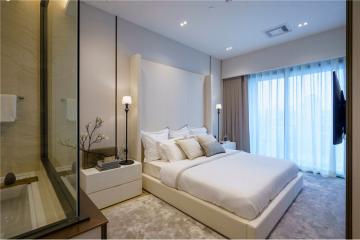 Exquisite 2-Bed Condo  The Stand Thonglor  Pet-Friendly  BTS Proximity"