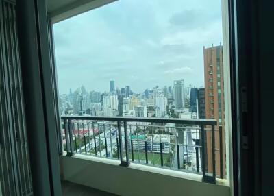 Condo for Rent at Q Asoke