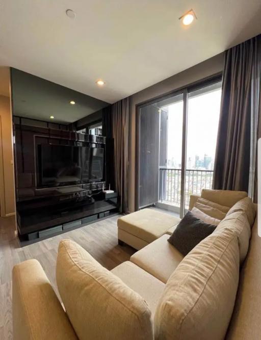 2 bed Condo in The Room Sathorn-St.Louis Thung Wat Don Sub District C020614