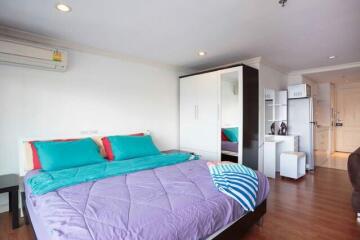 Studio bed Condo in Grand Park View Khlong Toei Nuea Sub District C020613