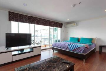 Studio bed Condo in Grand Park View Khlong Toei Nuea Sub District C020613