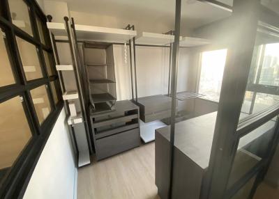 1 bed Duplex in Knightsbridge Prime Sathorn Thungmahamek Sub District D020611