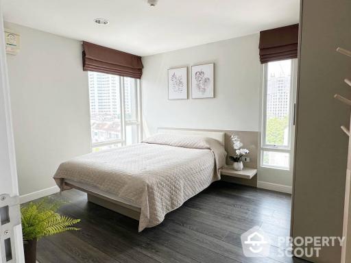 1-BR Condo at The Crest Sukhumvit 49 near BTS Thong Lor