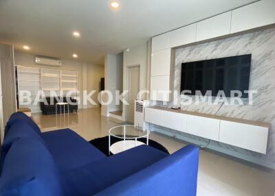 House at Centro Rangsit Klong 4 - Wongwaen for sale