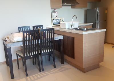 1 bedroom condo for rent at The Emporio Place
