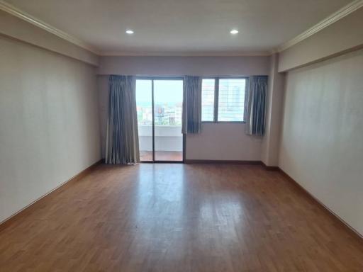 Condo for sale in Sriracha Condo Laem Thong