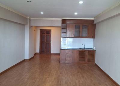 Condo for sale in Sriracha Condo Laem Thong