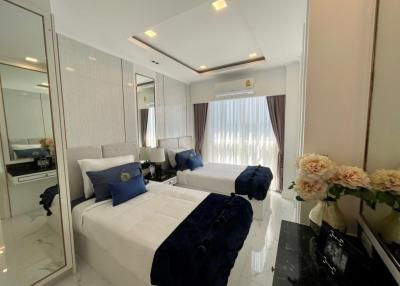 2 Bedroom Condo In The Empire Tower Jomtien Pattaya With Sea View For Sale .