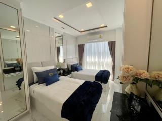 2 Bedroom Condo In The Empire Tower Jomtien Pattaya With Sea View For Sale .