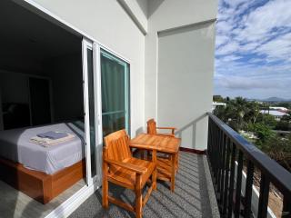 Apartment with seaview for rent at Rawai